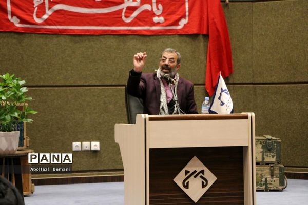 آیین رونمایی از یادمان شهدای گمنام دانشگاه علوم پزشکی قم