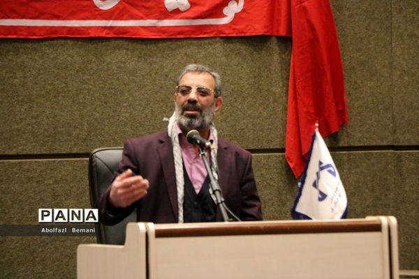 آیین رونمایی از یادمان شهدای گمنام دانشگاه علوم پزشکی قم