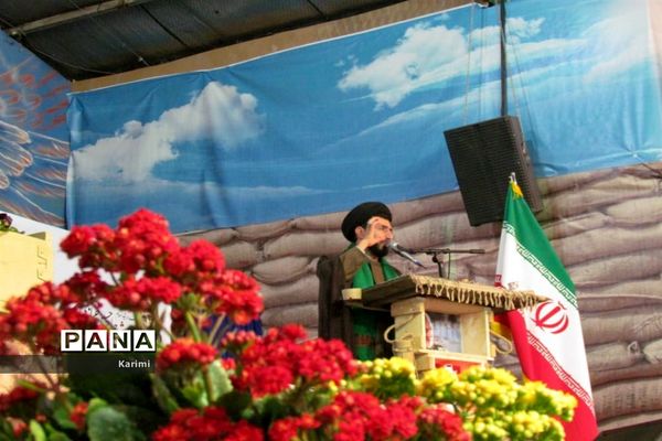 برگزاری مراسم سالگرد سردار شهید حاج حسین خرازی در گلستان شهدای اصفهان