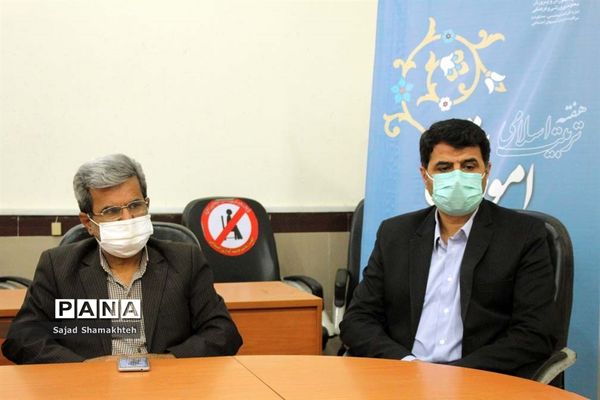 تقدیر از روسا و کارشناسان حوزه ستادی معاونت پرورشی و فرهنگی خوزستان