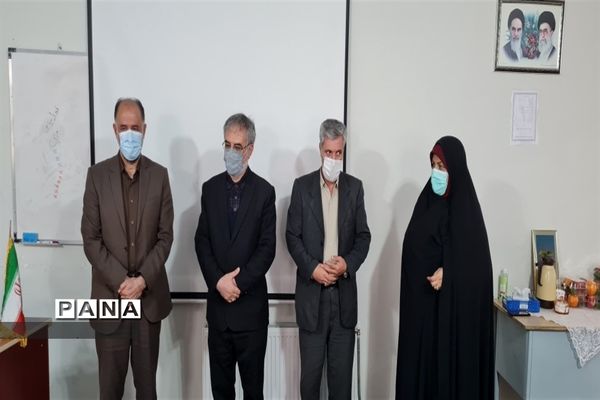 مراسم تجلیل از تلاشگران عرصه امور تربیتی  جوادآباد