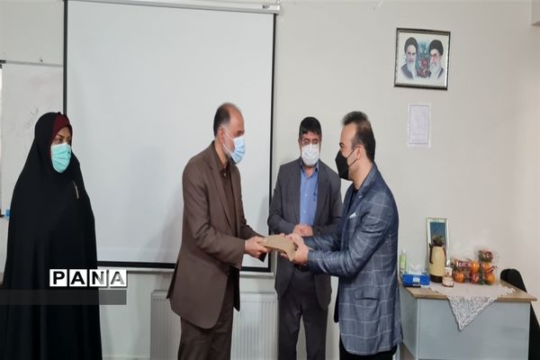 مراسم تجلیل از تلاشگران عرصه امور تربیتی  جوادآباد