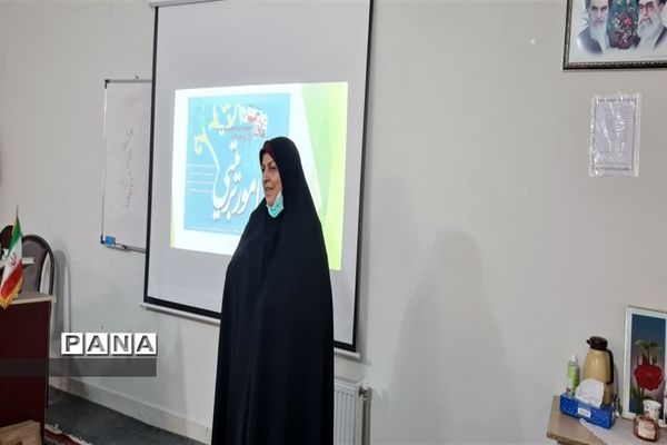 مراسم تجلیل از تلاشگران عرصه امور تربیتی  جوادآباد
