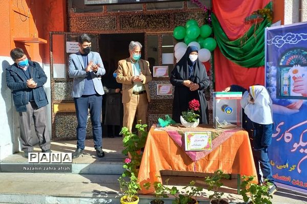برگزاری جشن‌نیکوکاری در آموزش و پرورش رودهن