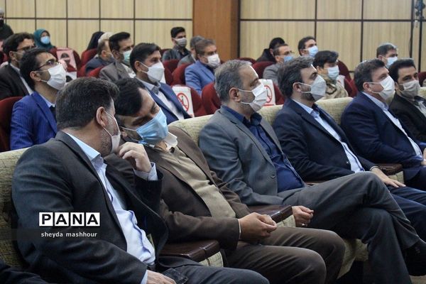 گرامیداشت هفته تربیت اسلامی و جشن نیکوکاری در اداره کل آموزش و پرورش شهرستان‌های استان تهران
