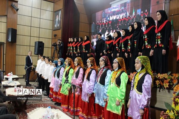 گرامیداشت هفته تربیت اسلامی و جشن نیکوکاری در اداره کل آموزش و پرورش شهرستان‌های استان تهران