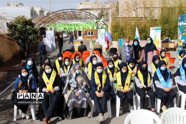 مراسم نمادین استانی روزجشن نیکوکاری در دبیرستان برگزیدگان ناحیه یک قزوین