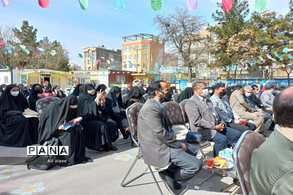 مراسم روز درختکاری در ناحیه ۲ مشهد