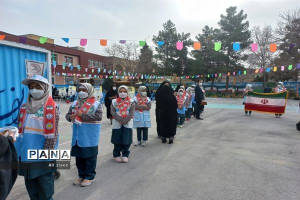 مراسم روز درختکاری در ناحیه ۲ مشهد