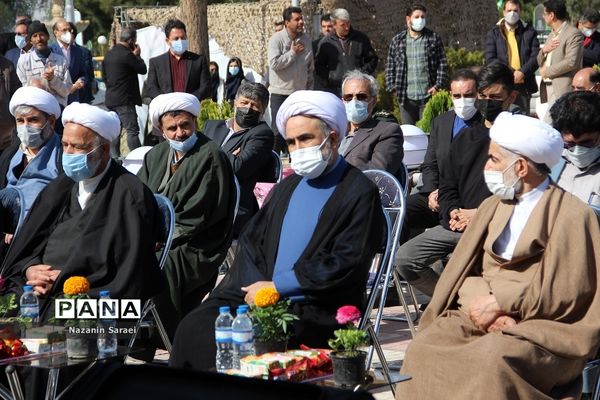 مراسم رویش لاله‌ها درشهرستان اسلامشهر