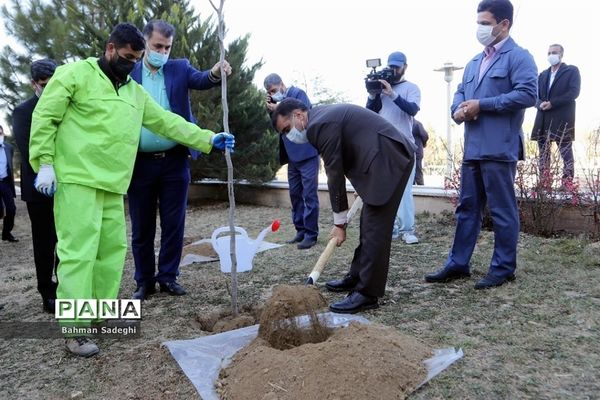 همایش ملی صنعت، معدن و خدمات سبز