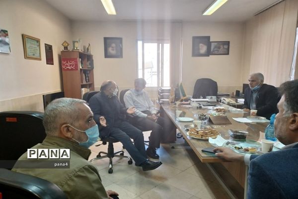 دیدار با رئیس بسیج آموزش و پرورش منطقه 4  به مناسبت روز پاسدار