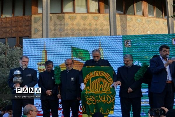 اجتماع بزرگ من امام رضایی‌ام توسط دانش‌آموزان منطقه ۱۱