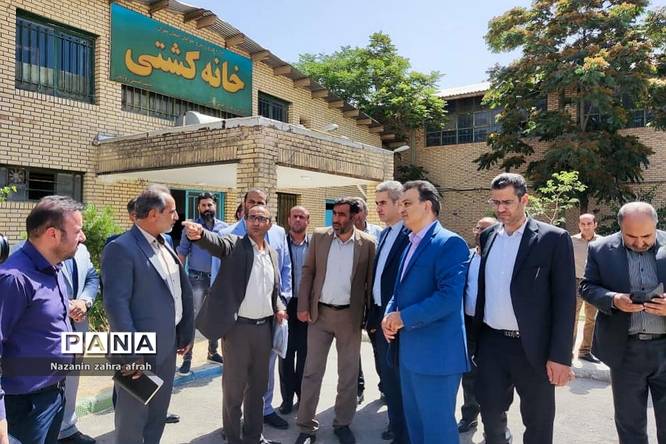 بازدید مدیرکل ورزش و جوانان استان تهران از اماکن ورزشی رودهن