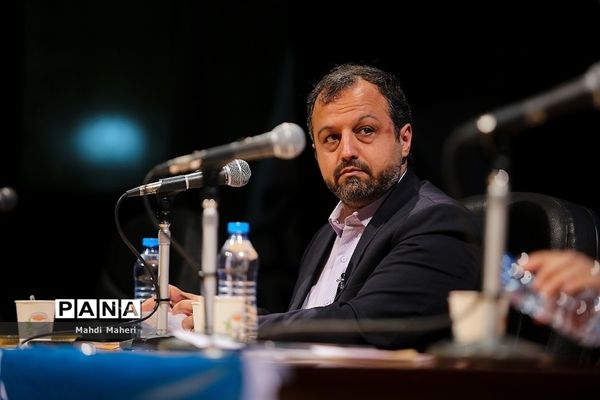 همایش حکمرانی مردمی در گفتمان عدالت و جمهوریت