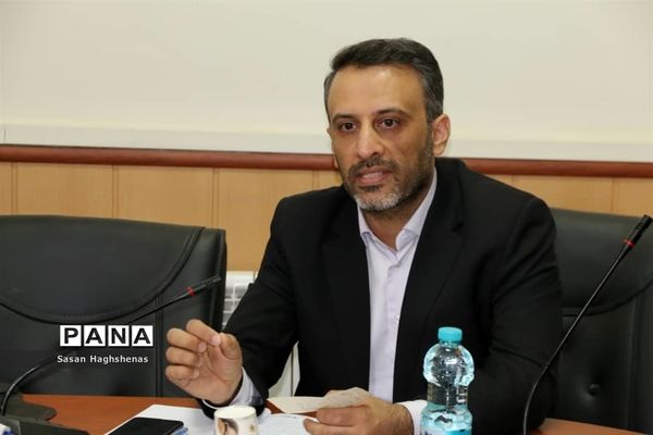 بازدید مدیرکل آموزش و پرورش شهرستان‌های استان تهران از اسلامشهر