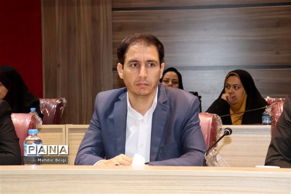هم‌اندیشی معاون آموزش ابتدایی وزارت آموزش و پرورش با معاونان آموزش ابتدایی شهرستان‌های استان تهران