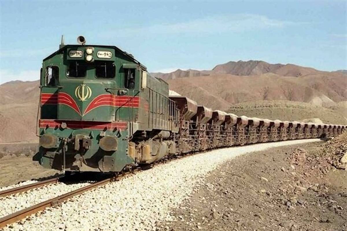 نخستین قطار کانتینری قزاقستان از ایستگاه راه‌آهن تهران عازم اروپا شد