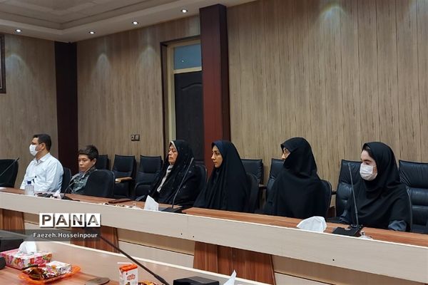 مراسم قرعه‌کشی مشهد مقدس ویژه حائزین رتبه مسابقات قرآنی در بهارستان‌دو
