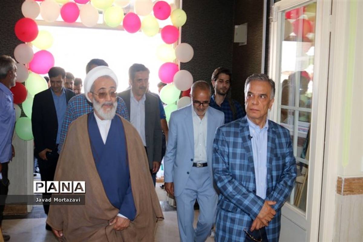 مدرسه 12 کلاسه مهر عظام در مرند افتتاح شد