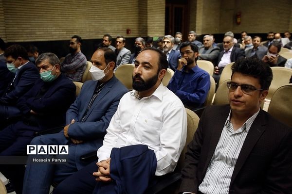 برگزاری مجلس ترحیم پدر فقید یوسف نوری، وزیر آموزش و پرورش