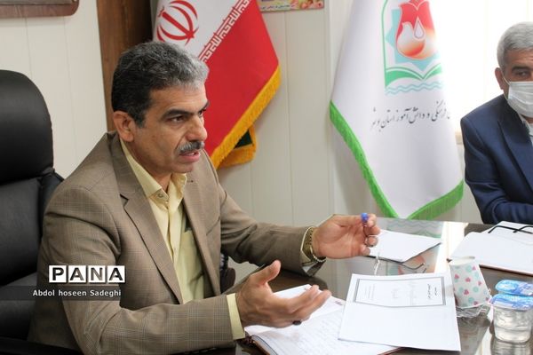جلسه هماهنگی برگزاری دوره‌های توجیهی اتحادیه انجمن‌های اسلامی دانش‌آموزان استان بوشهر