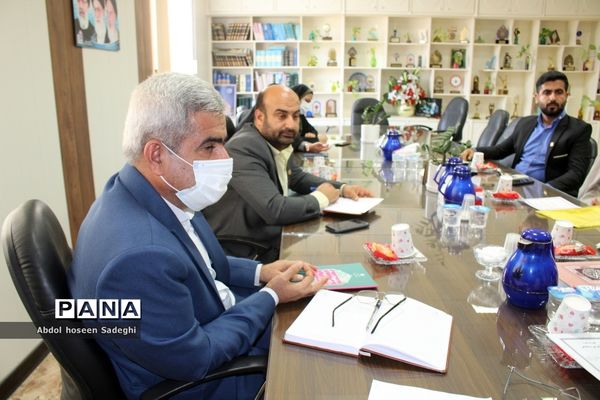 جلسه هماهنگی برگزاری دوره‌های توجیهی اتحادیه انجمن‌های اسلامی دانش‌آموزان استان بوشهر
