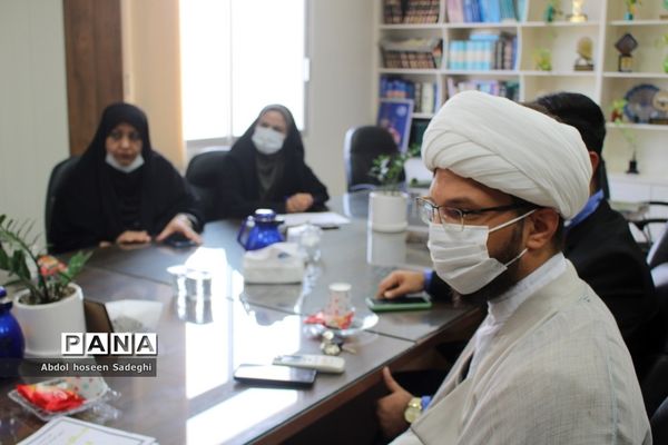 جلسه هماهنگی برگزاری دوره‌های توجیهی اتحادیه انجمن‌های اسلامی دانش‌آموزان استان بوشهر
