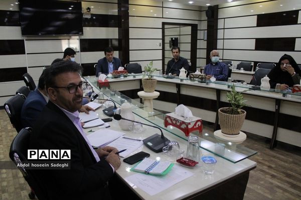 جلسه ستاد برنامه‌ریزی فعالیت‌های تابستانی دانش‌آموزان استان بوشهر
