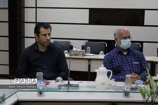 جلسه ستاد برنامه‌ریزی فعالیت‌های تابستانی دانش‌آموزان استان بوشهر