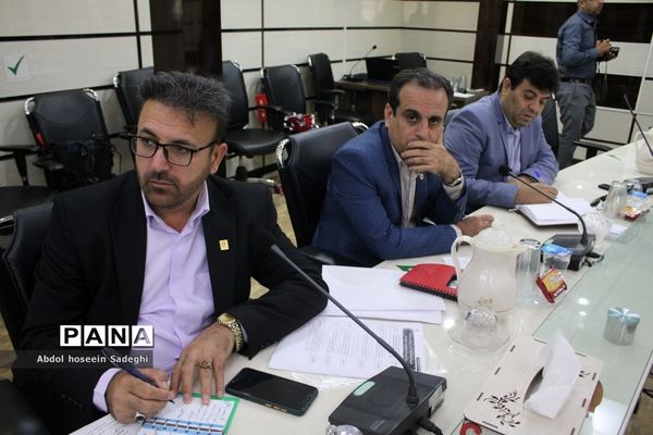 جلسه ستاد برنامه‌ریزی فعالیت‌های تابستانی دانش‌آموزان استان بوشهر