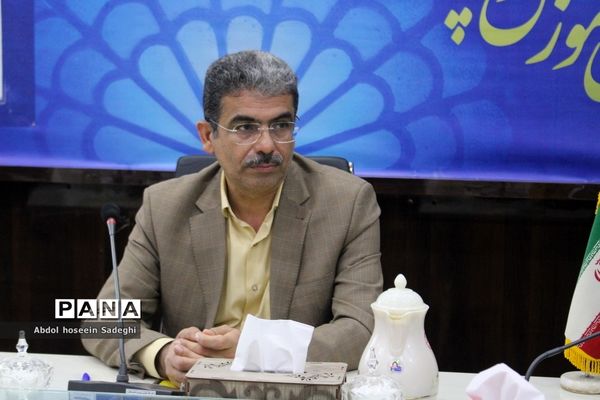 جلسه ستاد برنامه‌ریزی فعالیت‌های تابستانی دانش‌آموزان استان بوشهر
