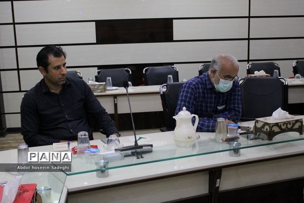 جلسه ستاد برنامه‌ریزی فعالیت‌های تابستانی دانش‌آموزان استان بوشهر