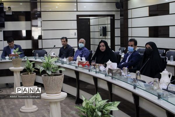 جلسه ستاد برنامه‌ریزی فعالیت‌های تابستانی دانش‌آموزان استان بوشهر