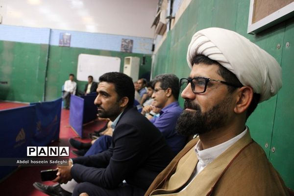 جشنواره فرهنگی  ورزشی فرهنگیان استان بوشهر رشته تنیس روی میز آقایان