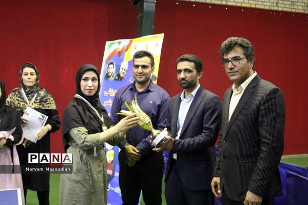 جشنواره فرهنگی ورزشی  فرهنگیان استان بوشهر رشته تنیس روی میز بانوان