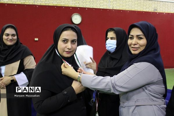 جشنواره فرهنگی ورزشی  فرهنگیان استان بوشهر رشته تنیس روی میز بانوان