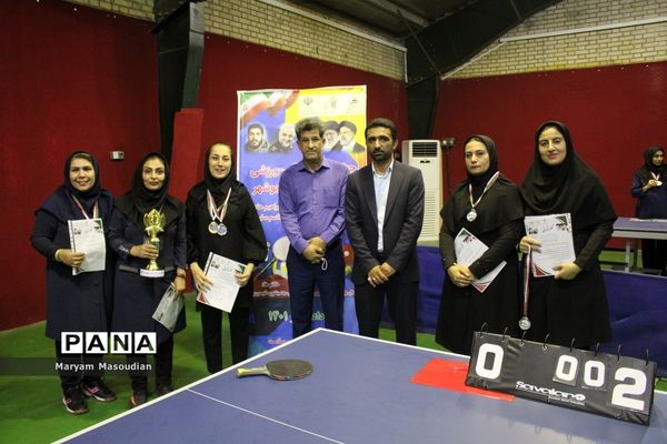 جشنواره فرهنگی ورزشی  فرهنگیان استان بوشهر رشته تنیس روی میز بانوان