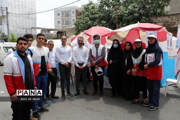 نمایشگاه و میزخدمت مبارزه با مواد مخدر در ساری