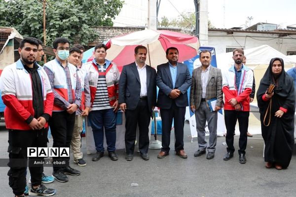نمایشگاه و میزخدمت مبارزه با مواد مخدر در ساری