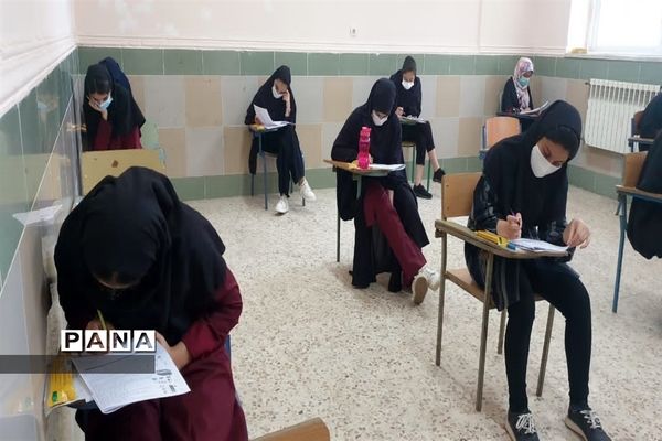 رقابت ۳۳۰ دانش‌آموز در آزمون مدارس نمونه دولتی