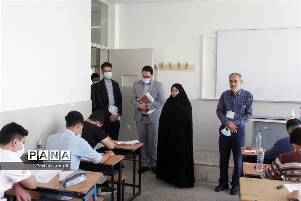 بازدید از روند برگزاری آزمون ورودی مدارس فرهنگ در آموزش و پرورش منطقه ۱۳ تهران