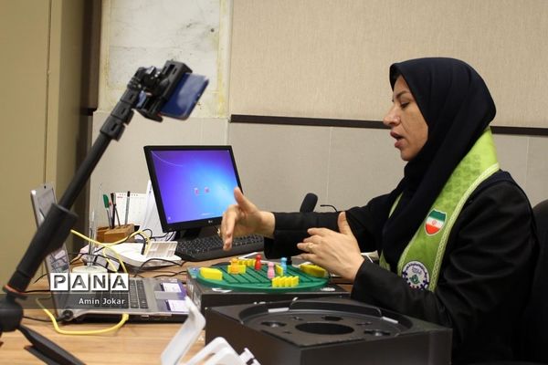 ‌برگزاری دوره مربیگری و داوری بازی‌های فکری با حضور 380 مربی پیشتاز در سازمان دانش‌آموزی فارس