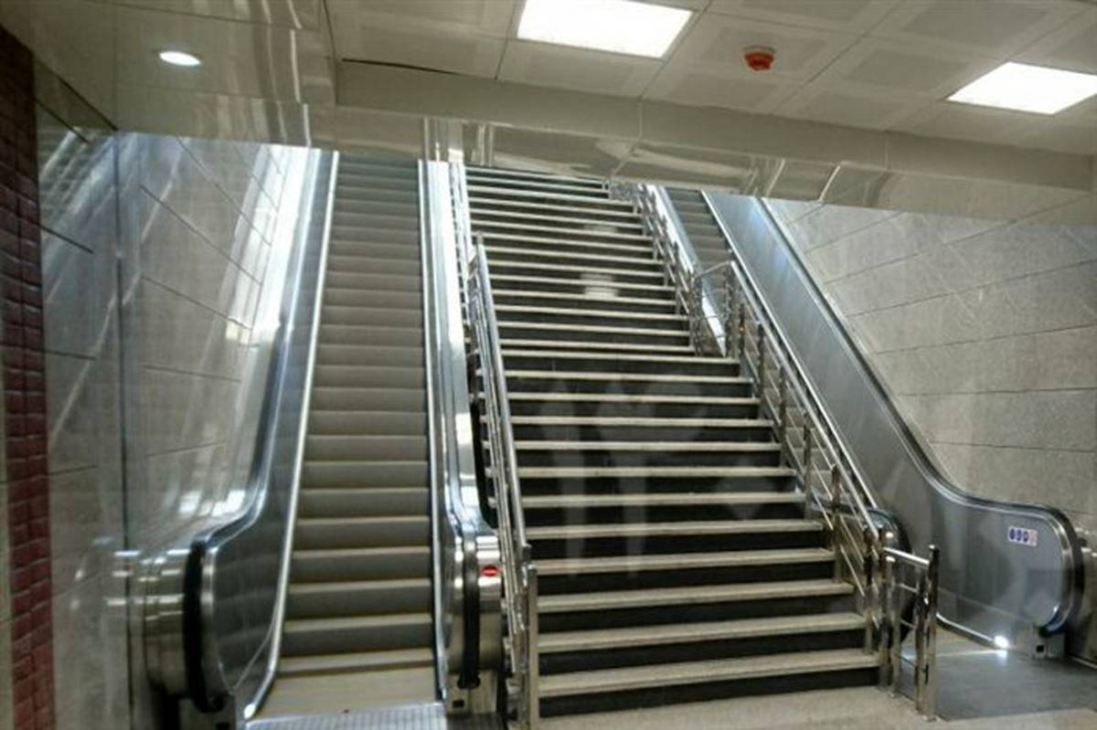 پیگیری حل مشکل آسانسورهای متروی تهران؛ فقط ۴ پله برقی خارج از سرویس‌دهی است