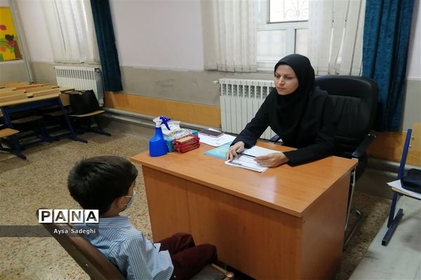 افتتاح پایگاه‌های طرح سنجش سلامت نوآموزان بدو ورود به مدارس در استان فارس