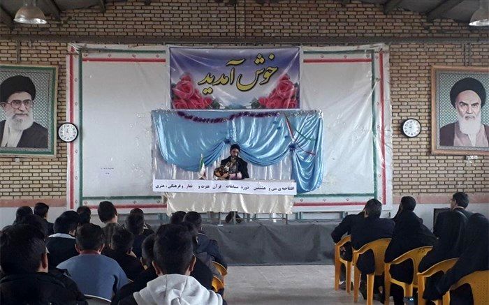 درخشش دانش‌آموزان منطقه جلگه رخ در مسابقات قرآن