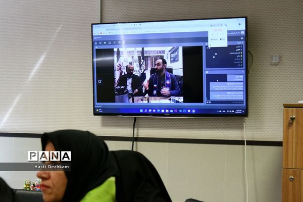 حضور حسین عبادتی در سازمان‌ دانش‌آموزی فارس