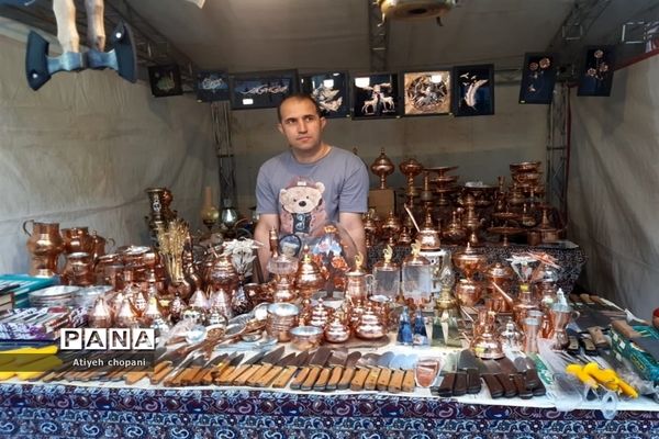 برگزاری جشنواره گل و گلاب در فرهنگسرای خاوران