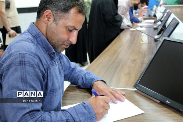 ملاقات مردمی سرپرست معاونت آموزش متوسطه مازندران در آموزش و پرورش استان مازندران