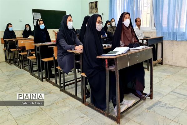 کارگاه ضمن خدمت مربیان،آموزگاران و مشاوران ابتدایی در ناحیه ۲ اهواز